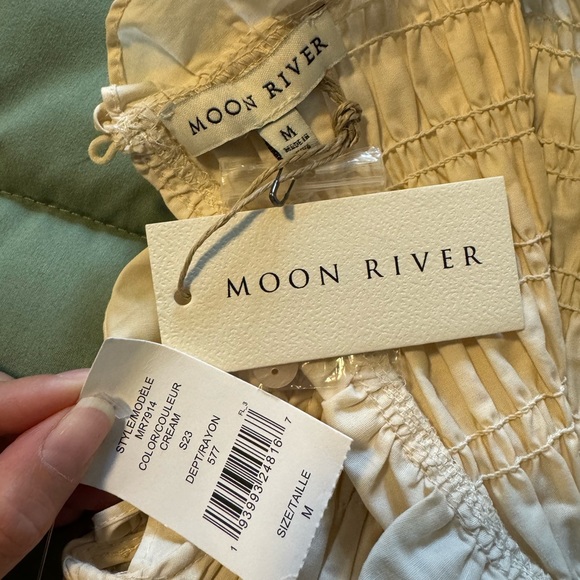 Moon River Romantic Maxi Dress - Picture 3 of 6
